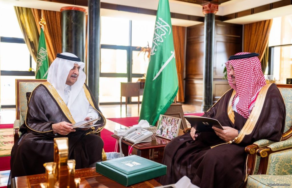 الأمير فهد بن سلطان يستعرض نتائج القبول بجامعة تبوك للعام الجامعي 1448هـ الأمير فهد بن سلطان يستعرض نتائج القبول بجامعة تبوك للعام الجامعي 1448هـ