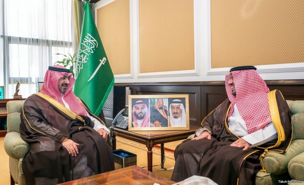 نائب أمير تبوك يستقبل مدير فرع وزارة الرياضة بالمنطقة نائب أمير تبوك يستقبل مدير فرع وزارة الرياضة بالمنطقة